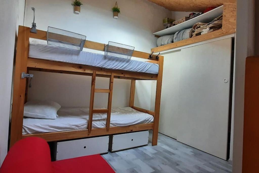 Maisonnette Entre Etang Et Plage 勒卡特 外观 照片
